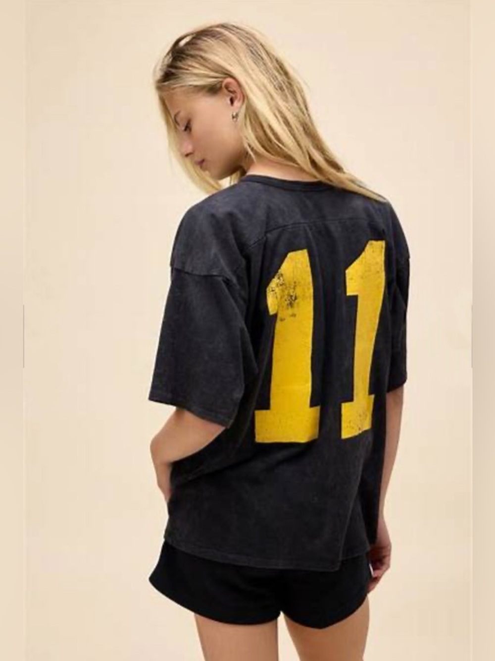 DAYDREAMER 11 Oversized Jersey Tee - Picture 4 of 16